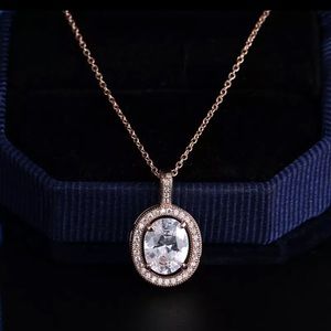 18kt Rose Gold Diamond Oval Necklace